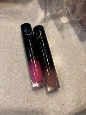 Black moon cosmetics Dual Liquid Lipstick Set — nightmare and gloom